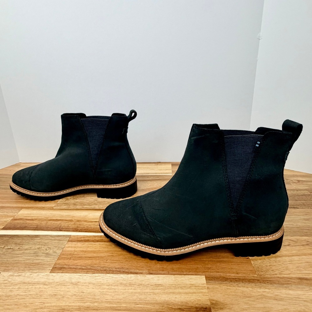 TOMS Cleo Women Black Leather Chelsea Lug Sole Ankle Boots 10014154 Size 6.5 - Picture 4 of 9